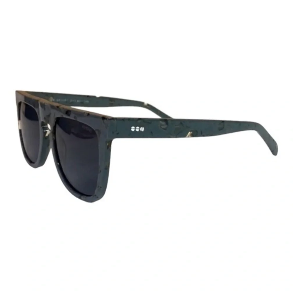 KOMONO Bennet Concrete Sunglasses NEW grey